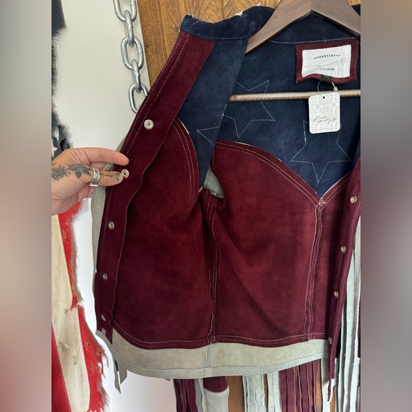 Understated Leather American Woman Fringe Jacket - Picture 10 of 13